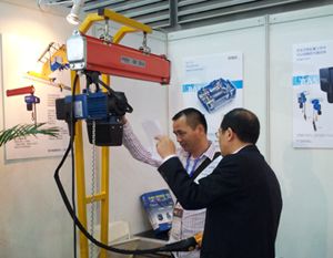 ��14�����ڇ��H�Cе���칤�I(y��)չ�[��